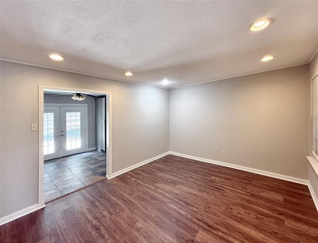 Building Photo - 3533 Antilles Dr