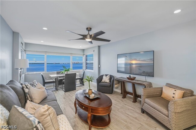 Building Photo - 1900 Clifford St