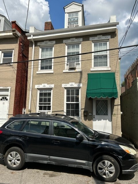 Primary Photo - 85 S 11th St