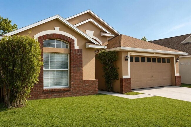 Building Photo - 145 Thornbury Dr