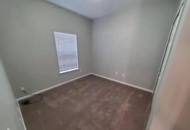 Building Photo - 3671 Kirkpatrick Cir
