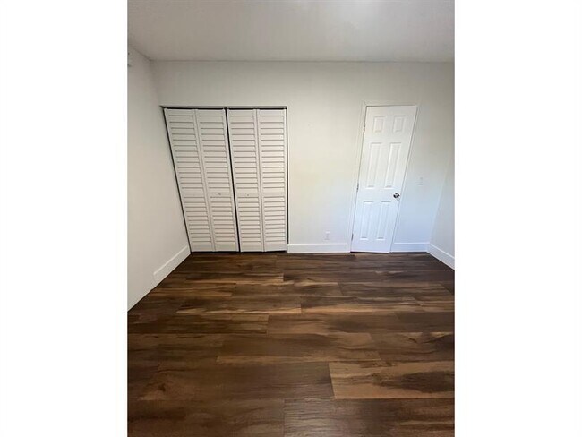 Building Photo - 2300 NW 6th St