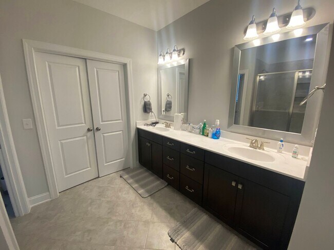 Building Photo - Brier Creek Living in a 4 Bedroom 3.5 Bath...