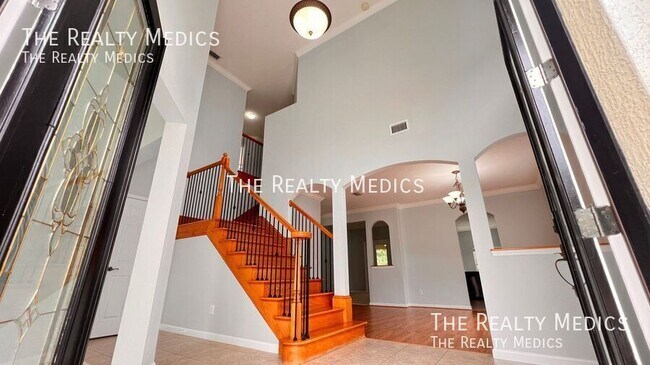 Building Photo - 10319 Willow Ridge Loop
