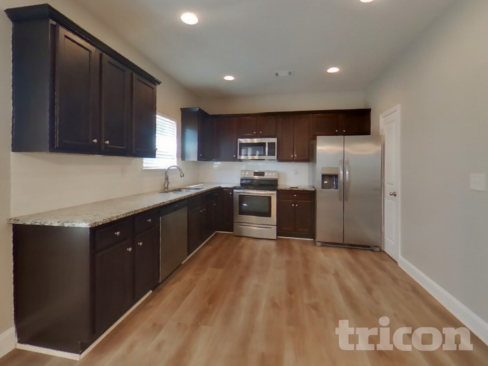 Building Photo - 1013 Eldon Ln