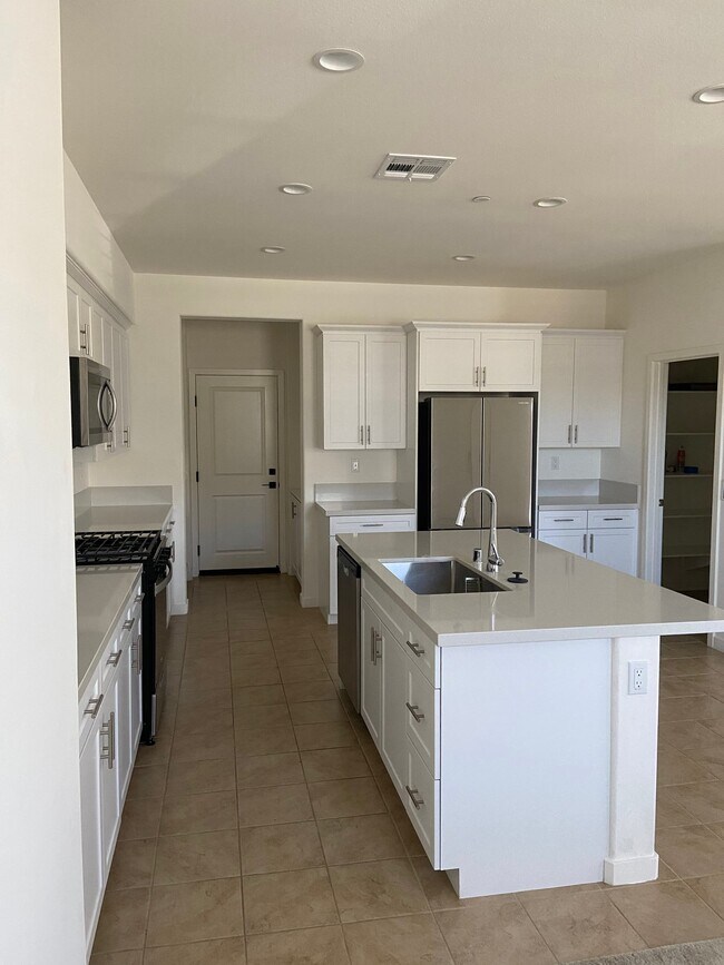 Building Photo - 4370 S Alegre Privado