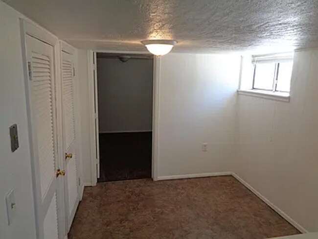 Building Photo - 1851 10th Ave