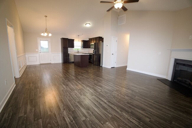 Building Photo - 2013 Belgrade-Swansboro Rd