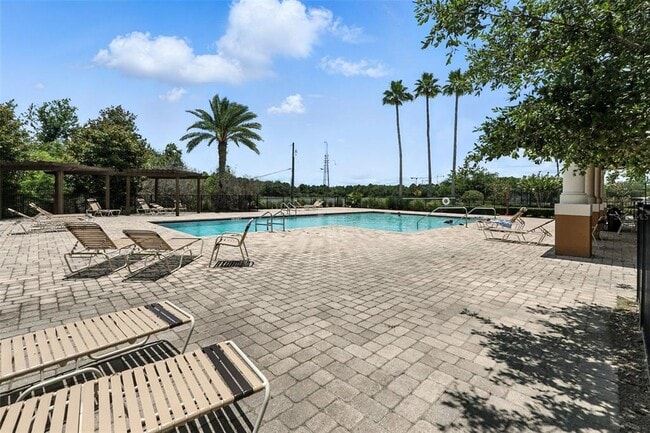 Building Photo - 10608 Savannah Plantation Ct