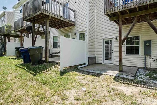 Building Photo - 5343 Big Bass Dr