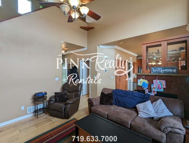 Building Photo - 7845 Silver Maple Ln