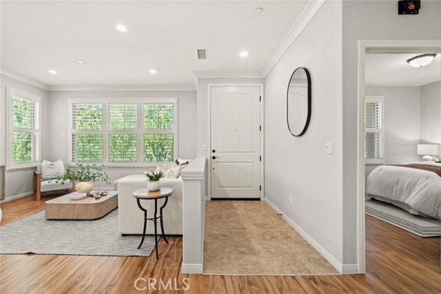 Building Photo - 111 Thornhurst