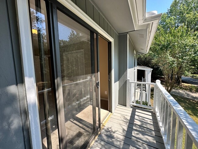 Building Photo - 16079 Molokai Dr