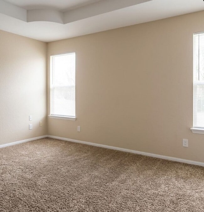 Building Photo - AVAILABLE NOW ; APPLY TODAY AT OUR WEBSITE!!!