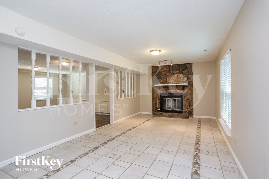 Building Photo - 7344 Berkshire Downs Dr