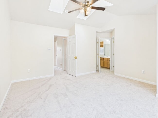 Building Photo - 2517 Mountain Ash Cir