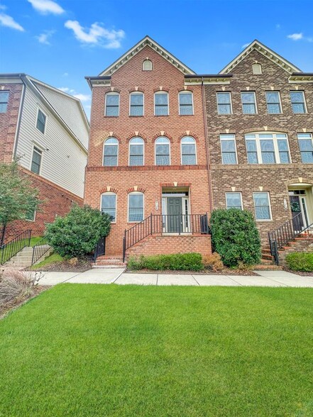 Primary Photo - 9128 Kenway Ln