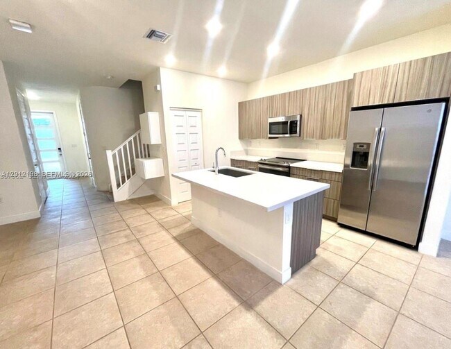 Building Photo - 9083 NW 159th St