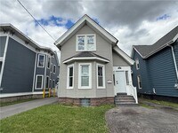 Building Photo - 614 N Mcbride St