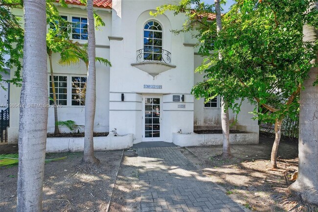 Building Photo - 1410 Euclid Ave