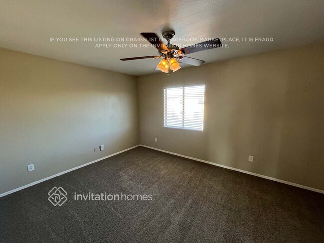 Building Photo - 12302 W Dreyfus Dr