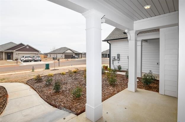 Building Photo - 12617 Whitcomb Cir