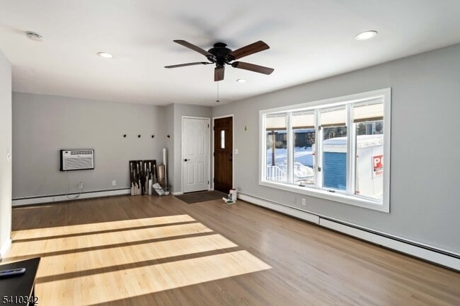 Building Photo - 9 McKinley Pl