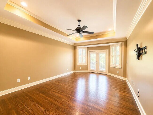Building Photo - 128 Fox Farm Way