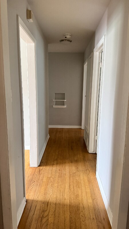 Building Photo - 10932 Dunaway Dr