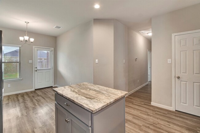 Building Photo - 10029 Ocelot Ct