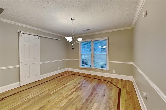 Building Photo - 215 Hersfeld Ct