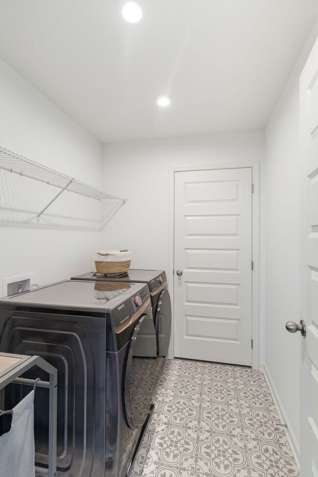 Building Photo - 1306 Harmony Hill Ln