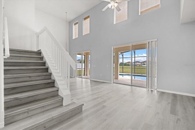 Building Photo - 521 Bromley Ct