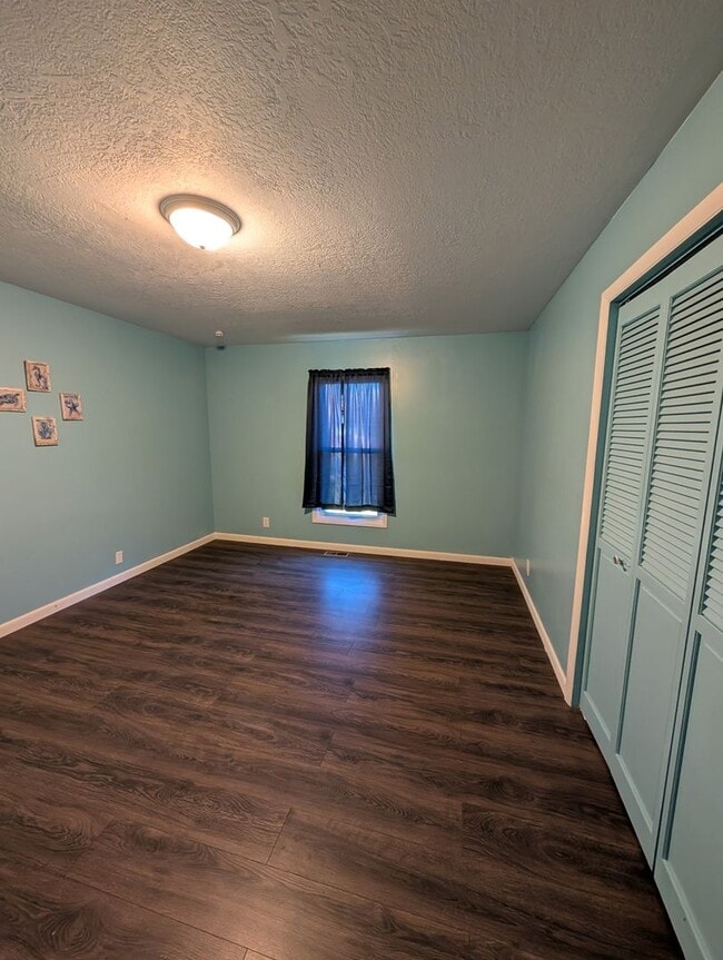 Building Photo - 201 S 19th Ave