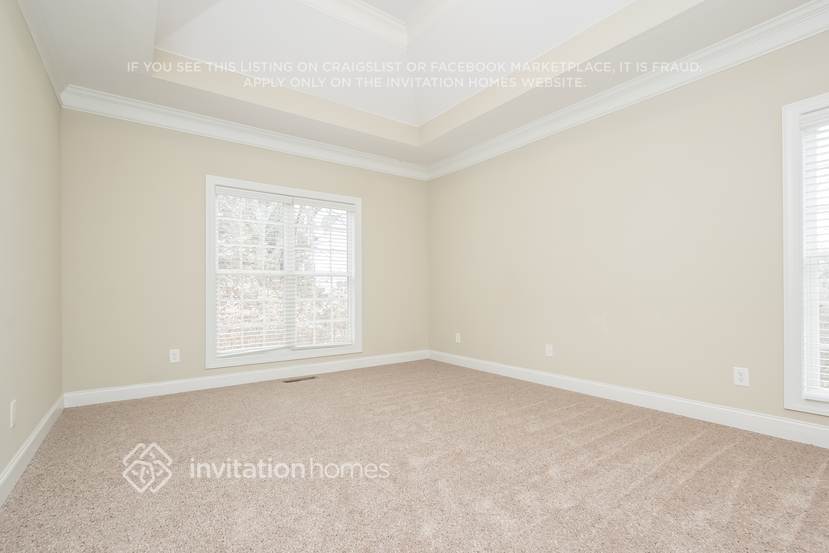 Building Photo - 5253 Monarch Dr