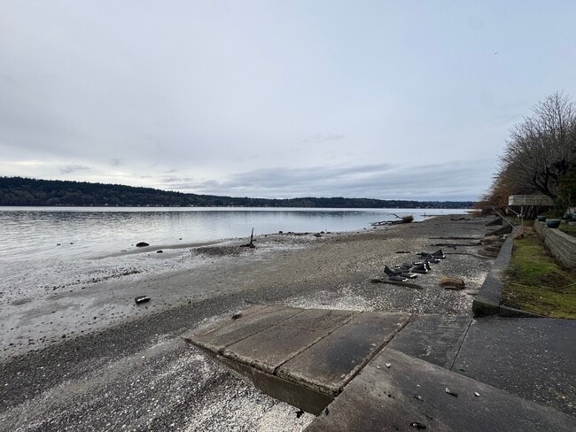 Building Photo - 10027 SW 262nd Pl