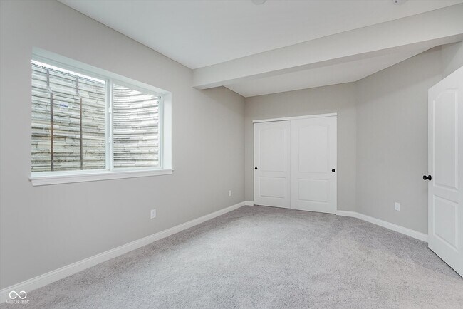 Building Photo - 15099 Covebrook Ln