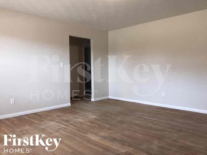 Building Photo - 4420 Santa Fe Ct