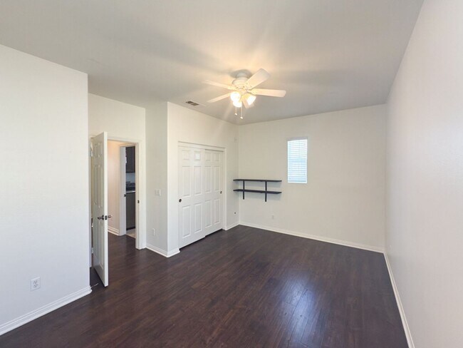 Building Photo - ~Temecula's Wolf Creek Community~ Beautifu...
