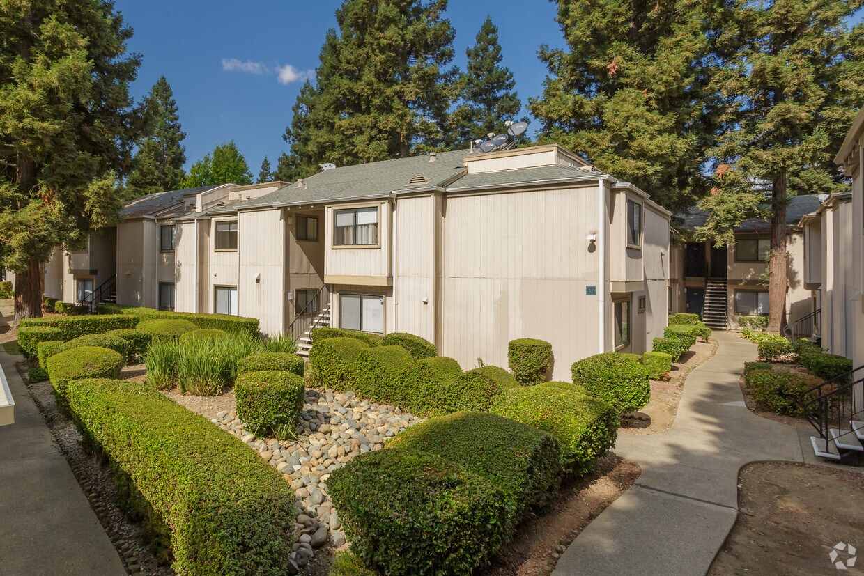 Natomas Village Apartments Sacramento