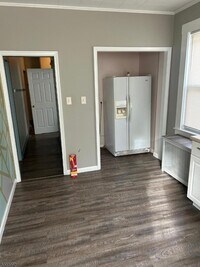 Building Photo - 1036 North Ave