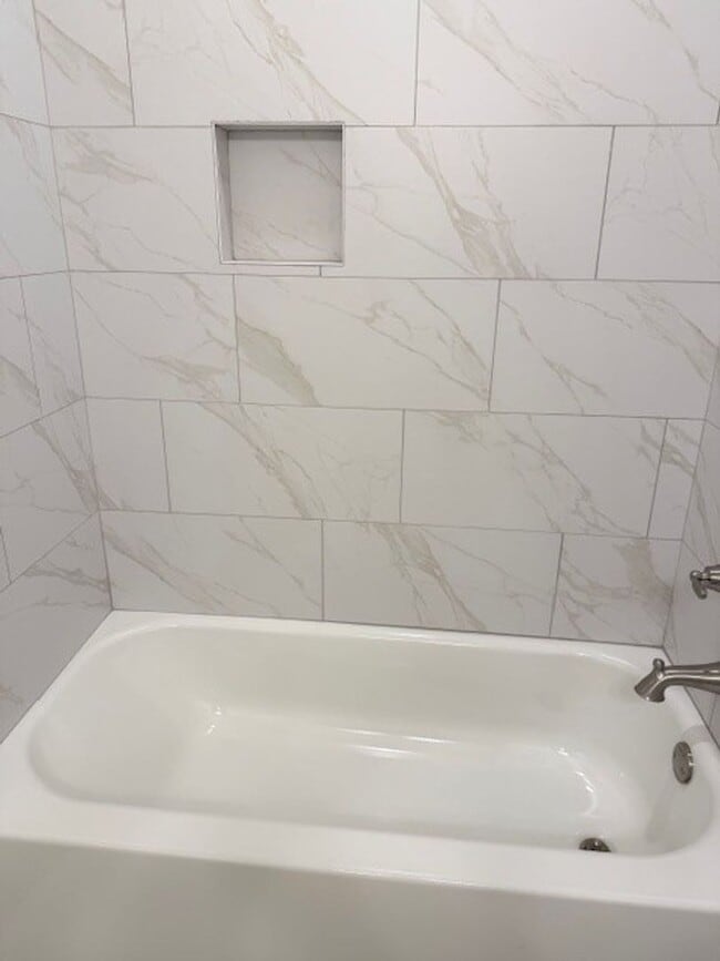 Building Photo - New Construction 3 Bed/3.5 Bath Available ...