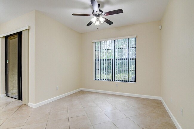 Building Photo - 10366 Wellington Parc Dr