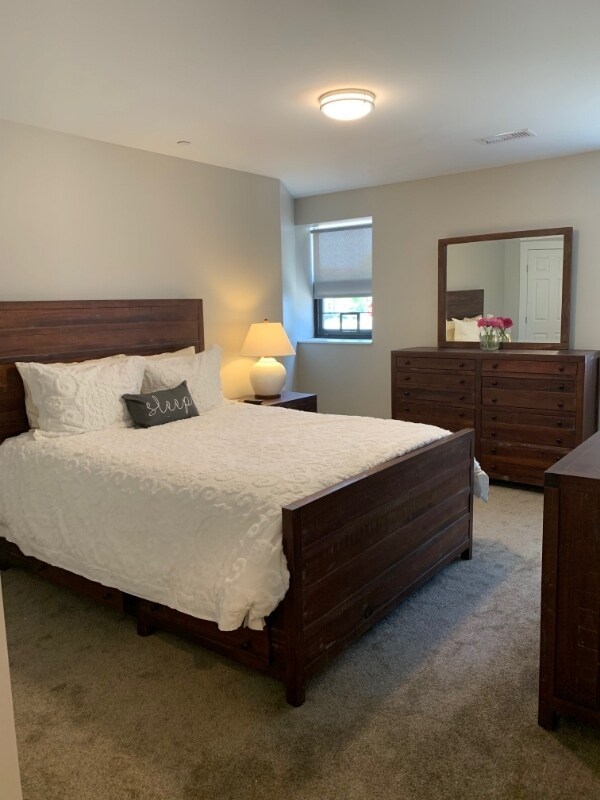 Building Photo - 67 Central St