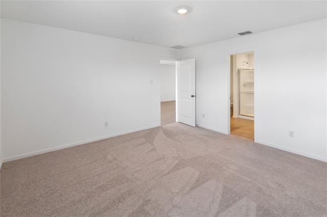 Building Photo - 15016 Reyes Rd