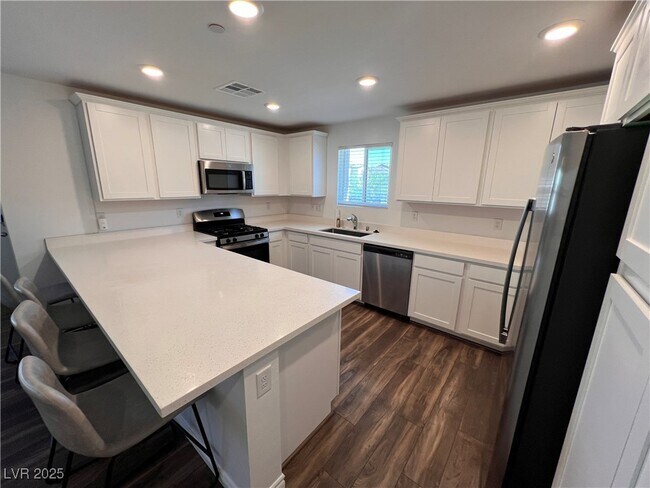 Building Photo - 10713 Lilestone Ct