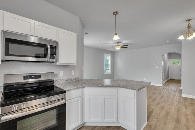 Building Photo - Modern 2-Story Townhome with Garage