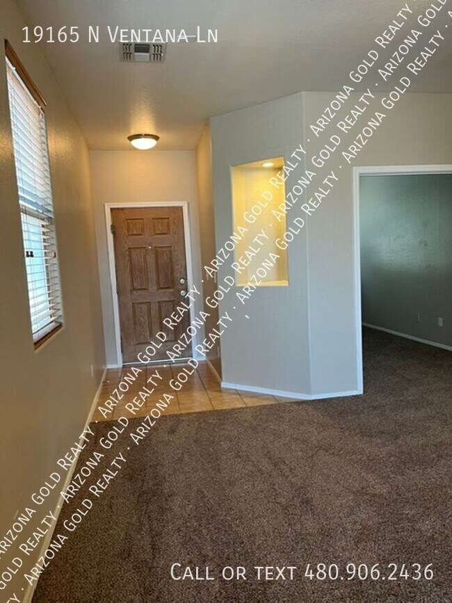 Building Photo - 19165 N Ventana Ln