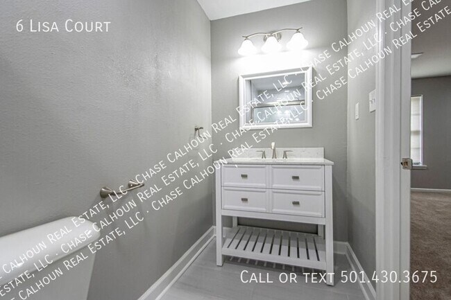 Building Photo - 6 Lisa Ct