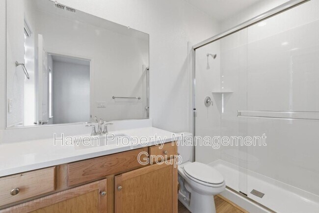 Building Photo - 3003 Neil Jerome Dr